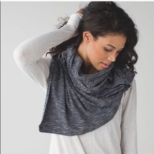 Lulu lemon vinyasa scarf